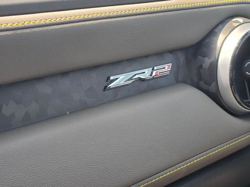 Used 2024 Chevrolet Colorado ZR2 w/ ZR2 Convenience Package III AWD/4WD image 19