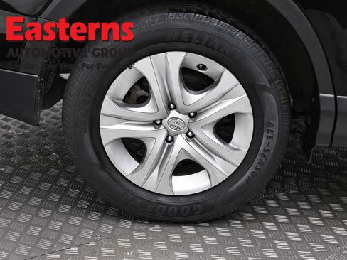 Used 2018 Toyota RAV4 LE w/ All Weather Liner Package FWD image 30