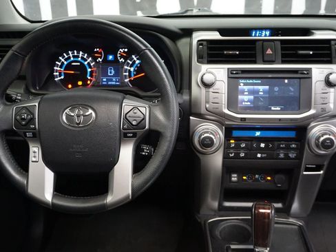 Used 2016 Toyota 4Runner Limited image 25