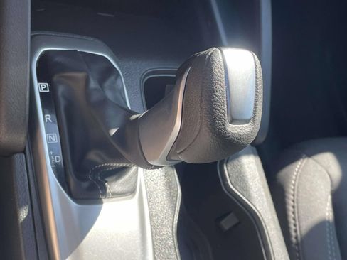 Used 2025 Nissan Frontier SV RWD image 24