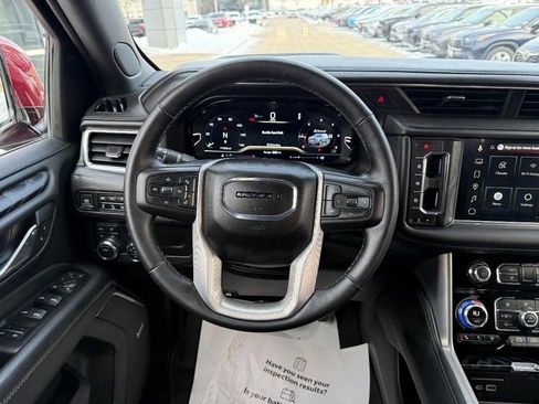 Used 2023 GMC Yukon XL Denali AWD/4WD image 15