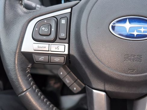 Used 2018 Subaru Forester 2.5i Limited AWD/4WD image 18