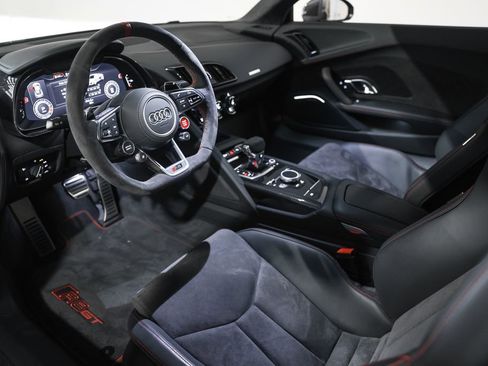 Used 2023 Audi R8 V10 GT RWD image 24