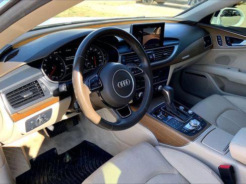 Used 2017 Audi A7 3.0T Premium Plus w/ Comfort Seating Package image 18