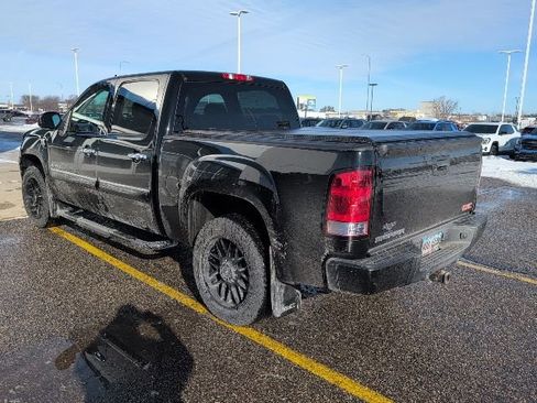 Used 2013 GMC Sierra 1500 Denali image 2