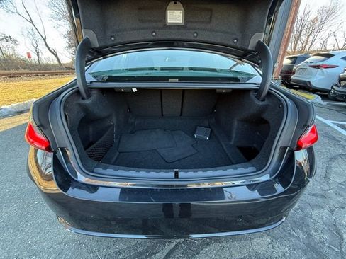 Used 2024 BMW 330i xDrive Sedan image 12