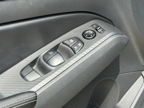 Used 2022 Nissan Altima 2.5 SV FWD image 18