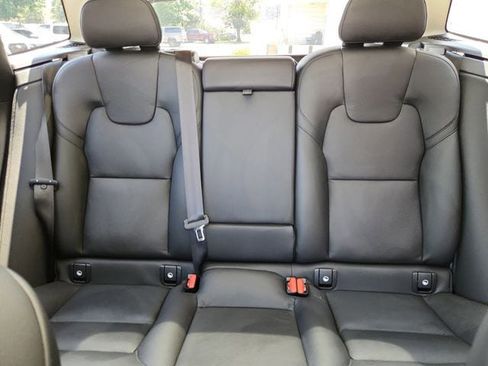New 2025 Volvo XC60 B5 Plus w/ Protection Package Premier image 13