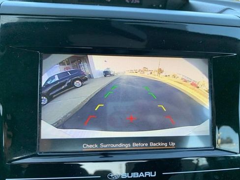 Used 2017 Subaru Impreza 2.0i Premium image 17