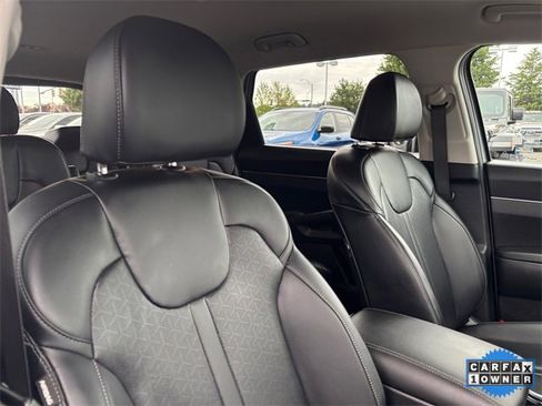 Used 2023 Kia Sorento EX image 37