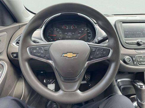 Used 2016 Chevrolet Malibu LT FWD image 20