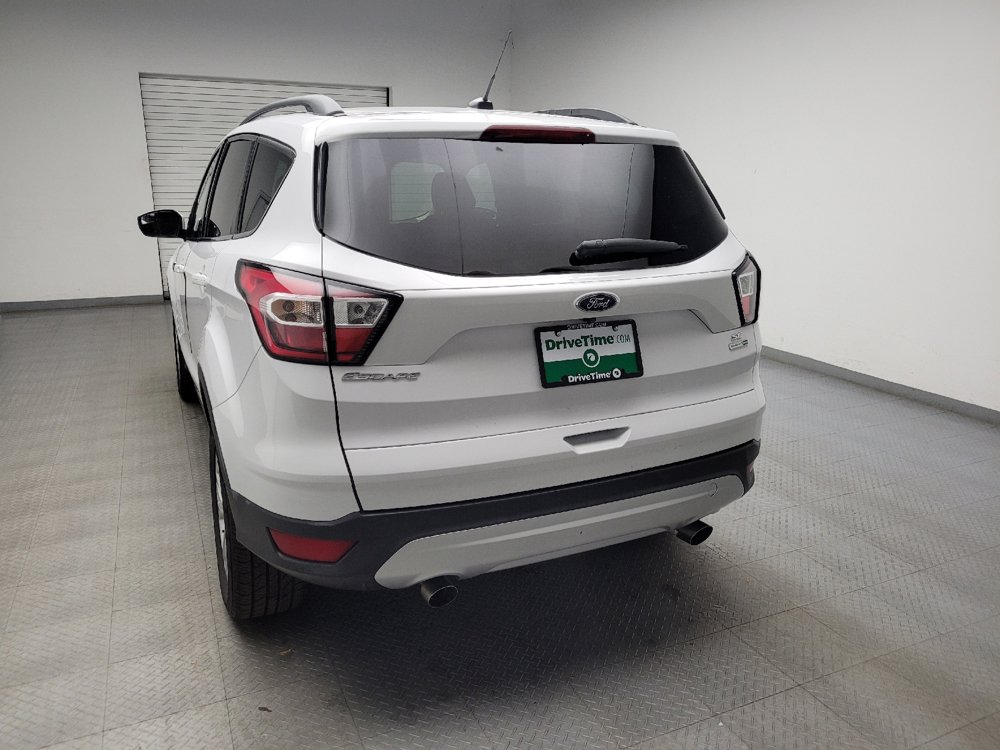 Used 2018 Ford Escape SE AWD/4WD image 6
