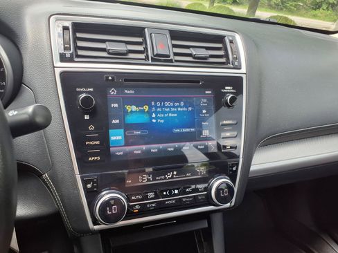 Used 2019 Subaru Legacy 2.5i Premium w/ Popular Package #2A AWD/4WD image 20