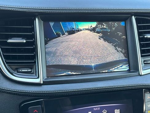 Used 2019 INFINITI QX50 Luxe w/ Navigation Package AWD/4WD image 23