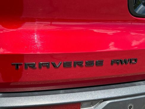 Used 2025 Chevrolet Traverse Z71 w/ Enhanced Driving Package AWD/4WD image 26