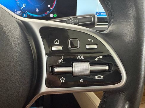 Used 2022 Mercedes-Benz GLE 350 4MATIC image 28