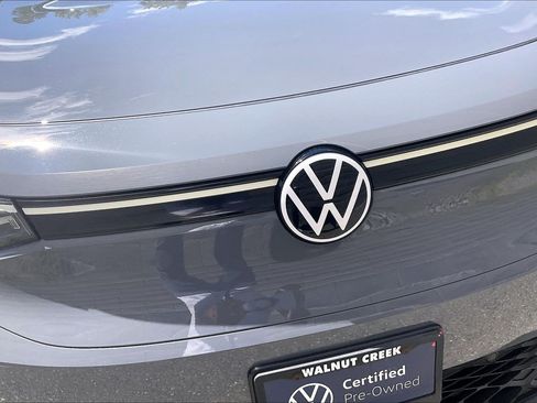 Used 2023 Volkswagen ID.4 Pro RWD image 28