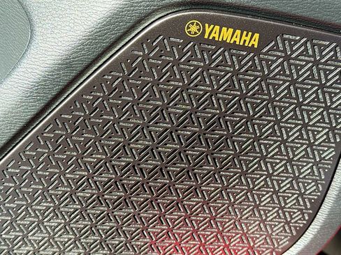 New 2026 Mitsubishi Outlander SE image 19