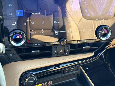 Certified 2025 Lexus NX 350 AWD w/ Accessory Package (K3) image 19
