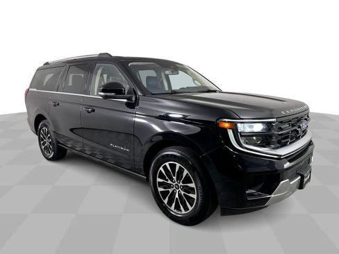 Used 2025 Ford Expedition Max Platinum AWD/4WD image 2