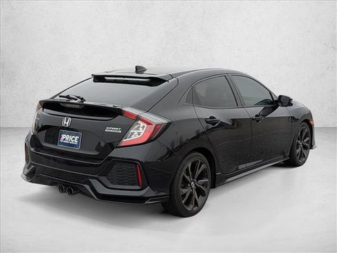 Used 2019 Honda Civic Sport Touring image 5