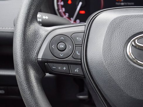 Used 2023 Toyota RAV4 XLE image 12