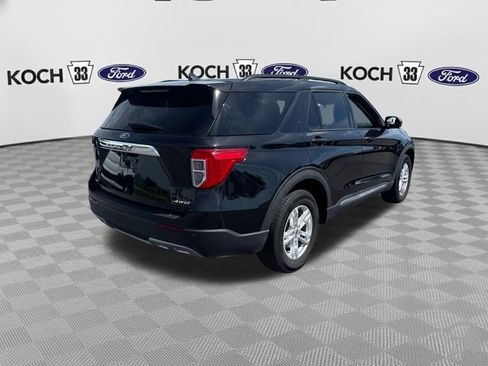 Used 2023 Ford Explorer XLT w/ Equipment Group 202A AWD/4WD image 8