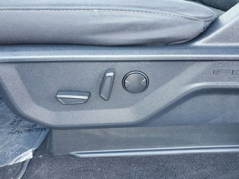 Certified 2022 Ford F150 XLT w/ Equipment Group 302A High image 15