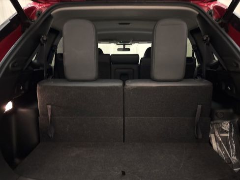 Used 2024 Mitsubishi Outlander SE image 9