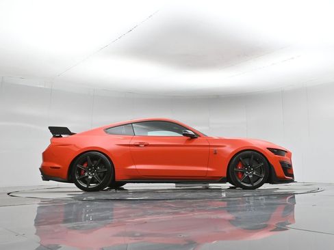 Used 2022 Ford Mustang Shelby GT500 w/ Carbon Fiber Track Pack image 49