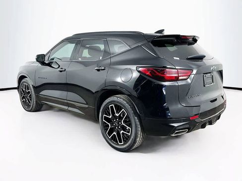 Used 2023 Chevrolet Blazer RS w/ Enhanced Convenience Package image 4