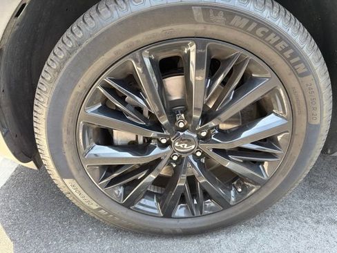 Used 2022 Kia Telluride SX w/ SX Prestige Package AWD/4WD image 2