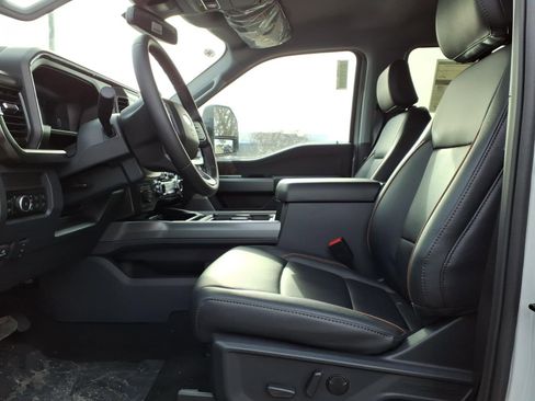 New 2026 Ford F250 Lariat w/ Black Appearance Package image 13