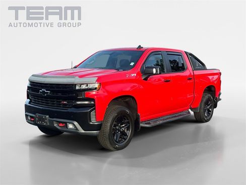 Used 2019 Chevrolet Silverado 1500 LT Trail Boss image 3