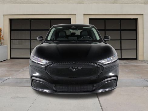 Used 2023 Ford Mustang Mach-E Select image 6