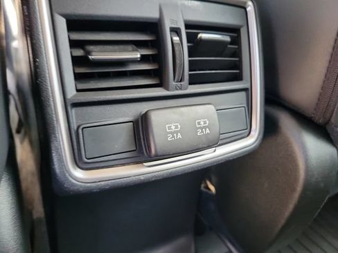 Used 2021 Subaru Forester Limited AWD/4WD image 22