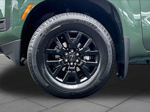 New 2026 Nissan Frontier SV RWD image 11