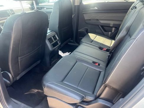 Used 2023 Volkswagen Atlas SE AWD/4WD image 29