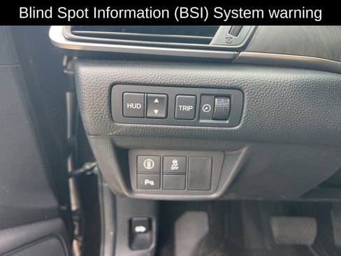 Used 2018 Honda Accord Touring image 13