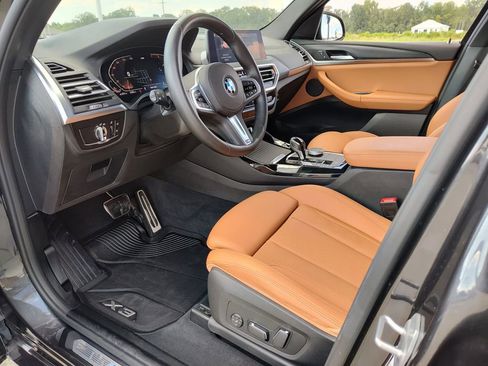 Used 2024 BMW X3 xDrive30i w/ M Sport Package image 2