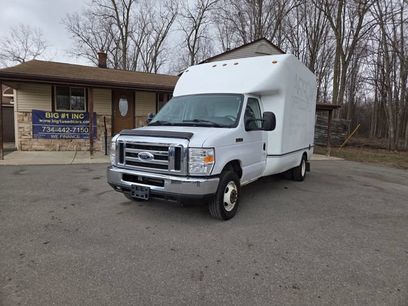 Used 2018 Ford E-350 and Econoline 350 Super Duty w/ Power Windows & Locks Group
