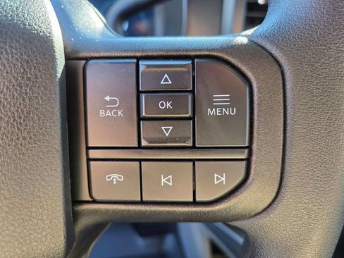 New 2026 Ford F250 XLT w/ XLT Premium Package AWD/4WD image 5