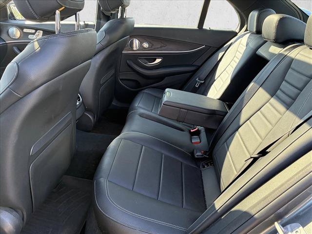 Used 2018 Mercedes-Benz E 300 4MATIC image 13