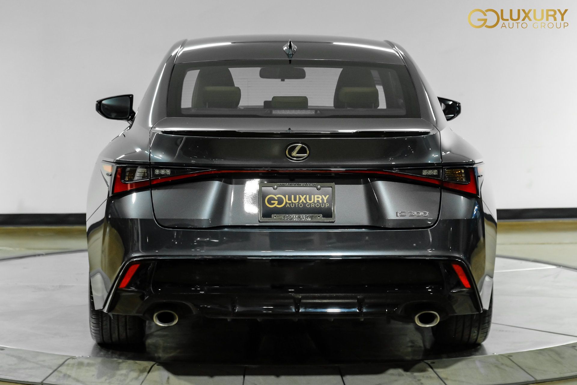 Used 2024 Lexus IS 300 F Sport RWD image 11