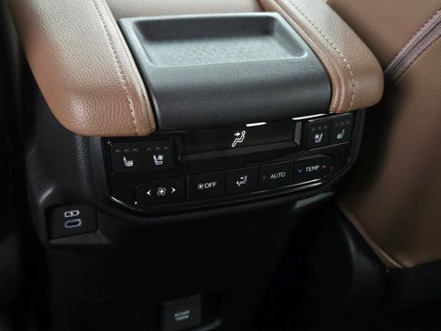 Certified 2026 Toyota Grand Highlander AWD Hybrid image 16