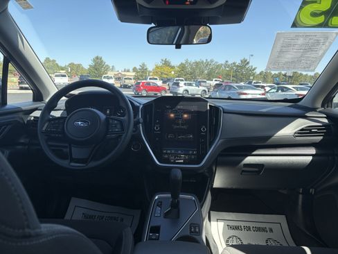 Used 2025 Subaru Crosstrek 2.5i Premium AWD/4WD image 20