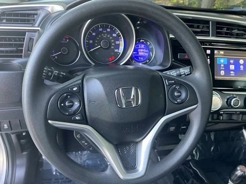 Used 2017 Honda Fit EX image 11