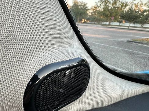 Used 2019 MINI Cooper S w/ Premium Package image 29