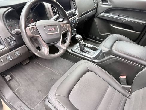 Used 2022 GMC Canyon AT4 AWD/4WD image 9