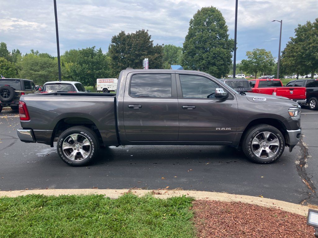 Used 2023 RAM 1500 Laramie AWD/4WD image 7